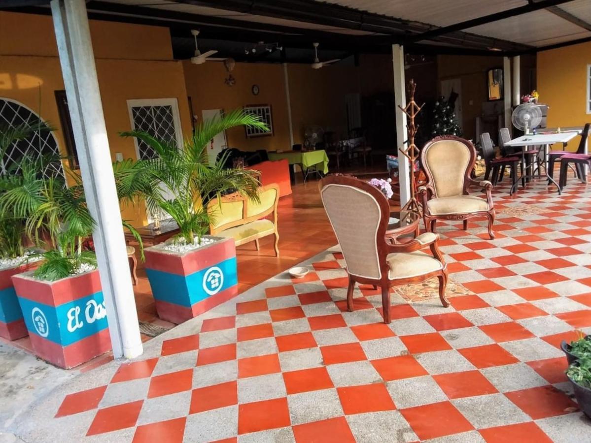 C&H Casa Campestre El Oasis Ricaurte Girardot Bed & Breakfast ภายนอก รูปภาพ